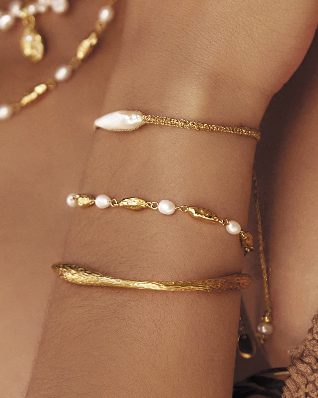 Mimi Pearl and Gold Bracelet - Image 6